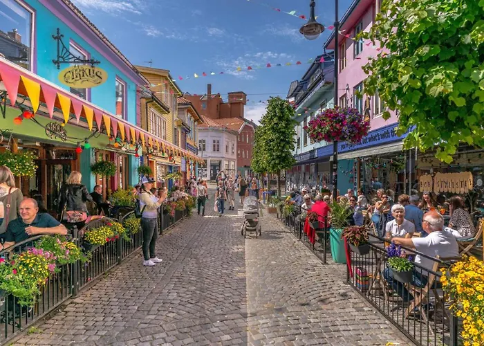 A Place To Stavanger, 7